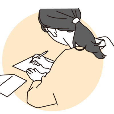 患者さんへの郵送で、なぜ「手書きの宛名」にこだわり続けるのか？